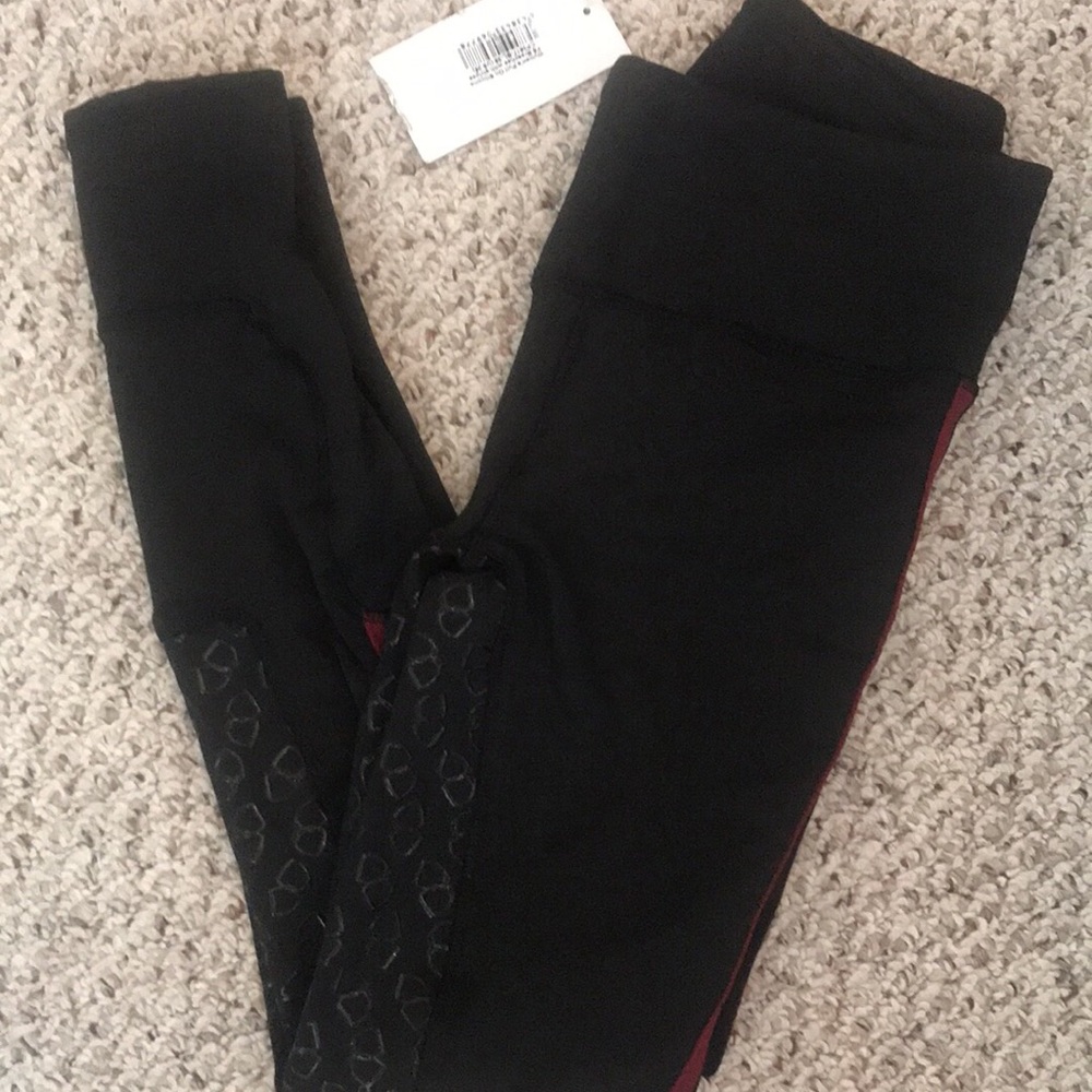 Women’s size 26 full seat equestrian breeches